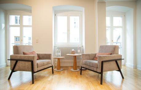 Termin vereinbaren | Ellen Pachabeyan Berlin